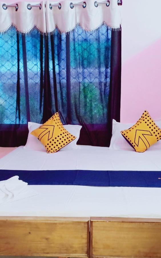 Hotel Gunjan 푸리 외부 사진